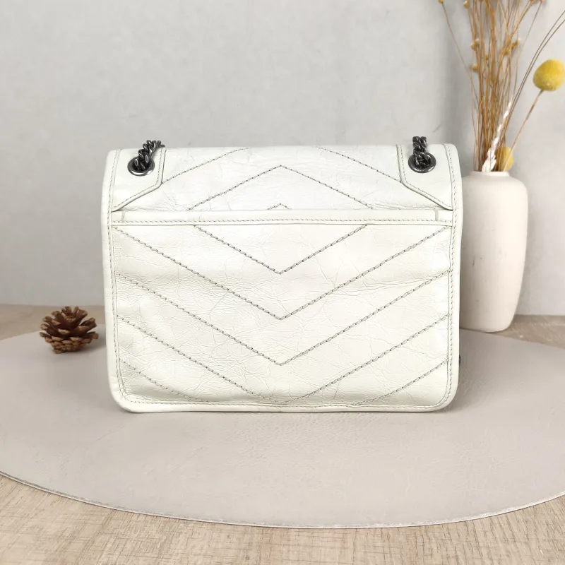 SAINT LAURENT Crossbody Bag Niki D Calfskin Small 21 × 7.5 × 16 cm — cover view 3 of 5