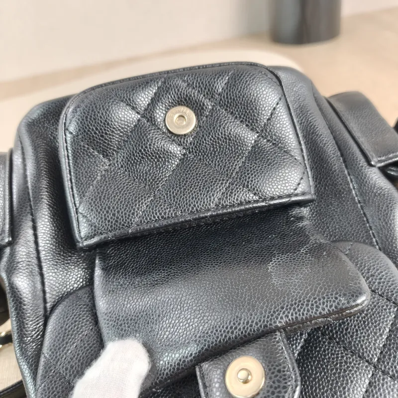 Chanel Backpackduma Black Calfskin Small18 × 9.5 × 19 cm — detail view 4 of 12