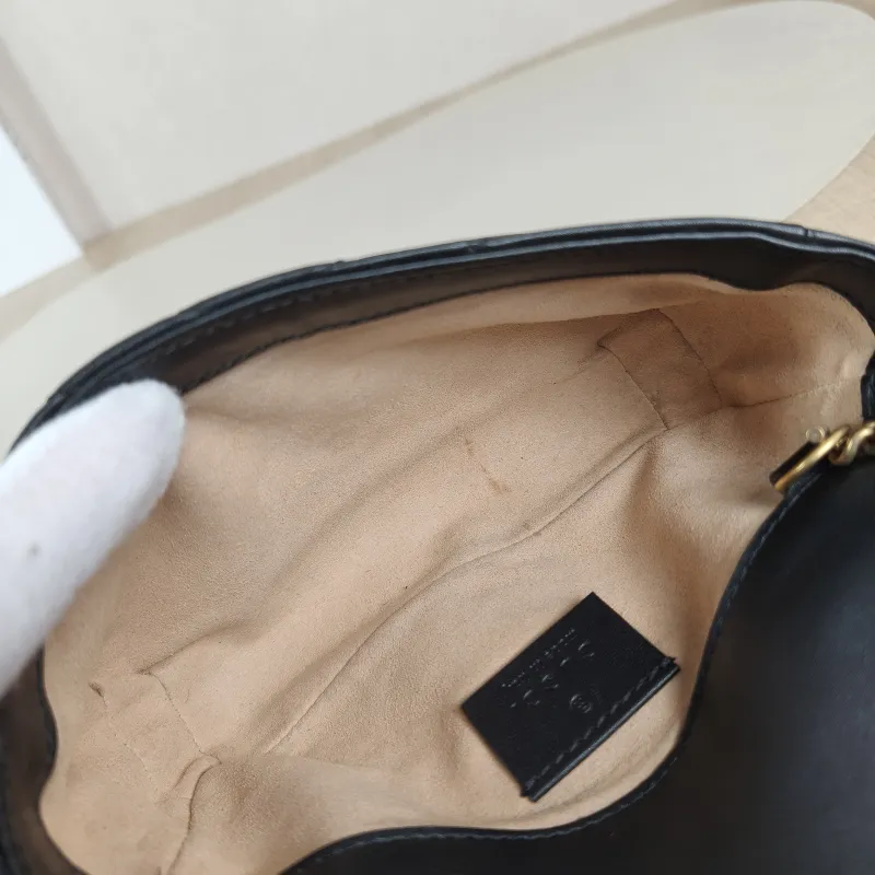 GUCCI Crossbody Bag GG Marmont Mini Marmont Mini Black Calfskinmini16.5 × 4.5 × 9.5 cm — detail view 11 of 11