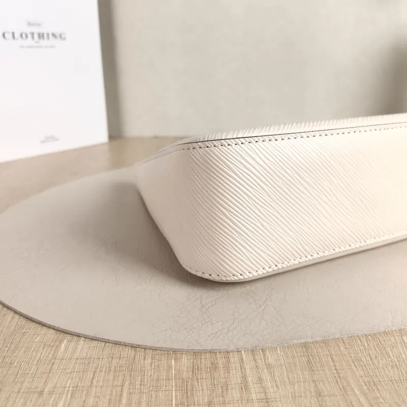 Louis Vuitton Crossbody Bag MARELLE White Epi Embossed Calfskin Small 25 × 8 × 15 cm — detail view 9 of 10