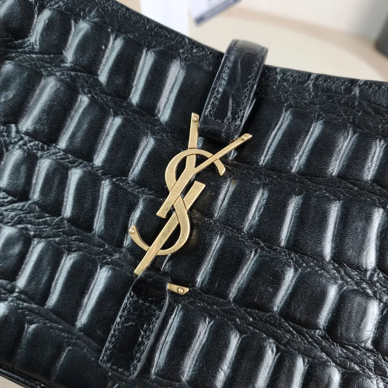 SAINT LAURENT Shoulder Bag LE 5 À 7 Black Calfskin Small 23 × 6.5 × 16 cm — detail view 5 of 10