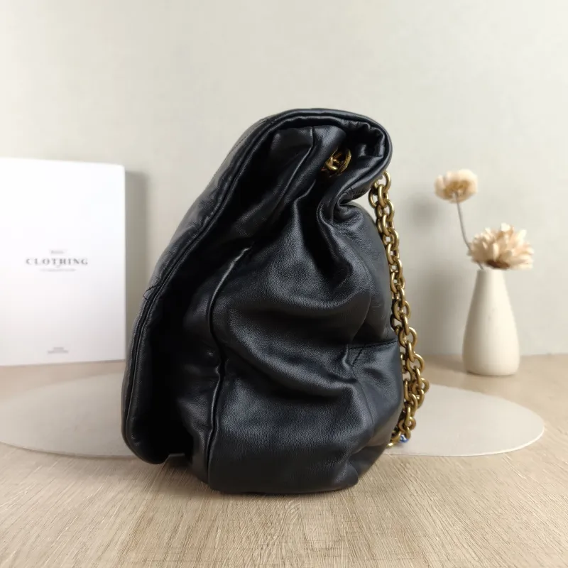 SAINT LAURENT Crossbody Bag Jamie 4.3 Chain Bag Black SL ambskin Large43 × 9 × 29 cm — detail view 1 of 11