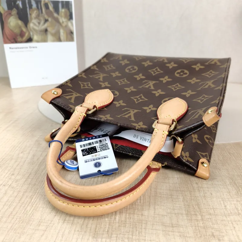 Louis Vuitton Crossbody Bag SAC PLAT BB BB Monogram PVC BB 21.5 × 9 × 22 cm — detail view 4 of 12