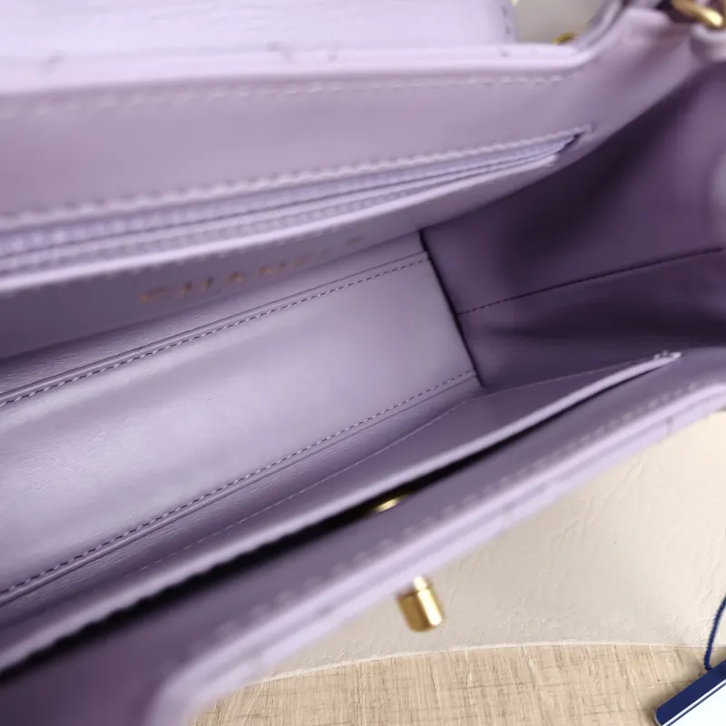 Chanel Crossbody Bag Kelly Waxed Leathermini19 × 7 × 13 cm — detail view 4 of 11