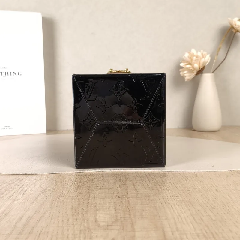 Louis Vuitton Top Handle Bag Bleecker Box Box Black Patent Leather 12 × 12 × 12 cm — cover view 3 of 5