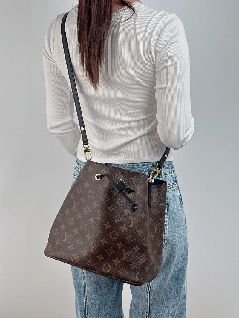 Louis Vuitton Shoulder Bag NÉONOÉ Bucket Bag Black PVC Medium 26 × 17.5 × 26 cm — on-model view 1 of 2
