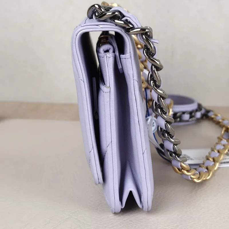 Chanel Crossbody Bag 19Bag WOC SL ambskin Mini 19.2 × 3.5 × 12.3 cm — detail view 5 of 13