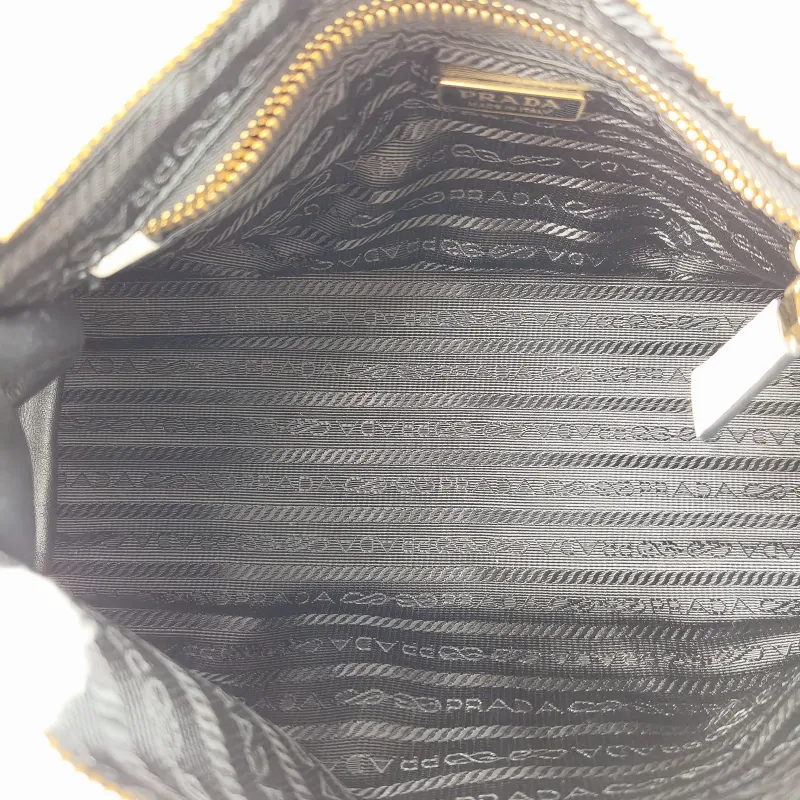 PRADA Shoulder Bag Bonnie Shoulder Bag White Waxed Leather Calfskin Small26 × 10 × 17 cm — detail view 12 of 15