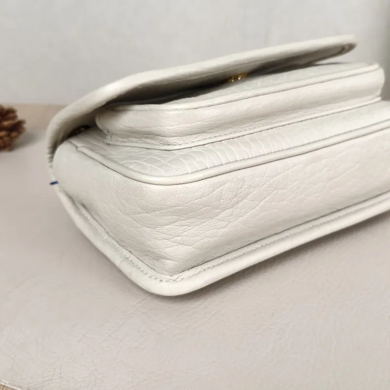 SAINT LAURENT Crossbody Bag Niki White Lambskin Mini 18 × 5 × 12.5 cm — detail view 10 of 12