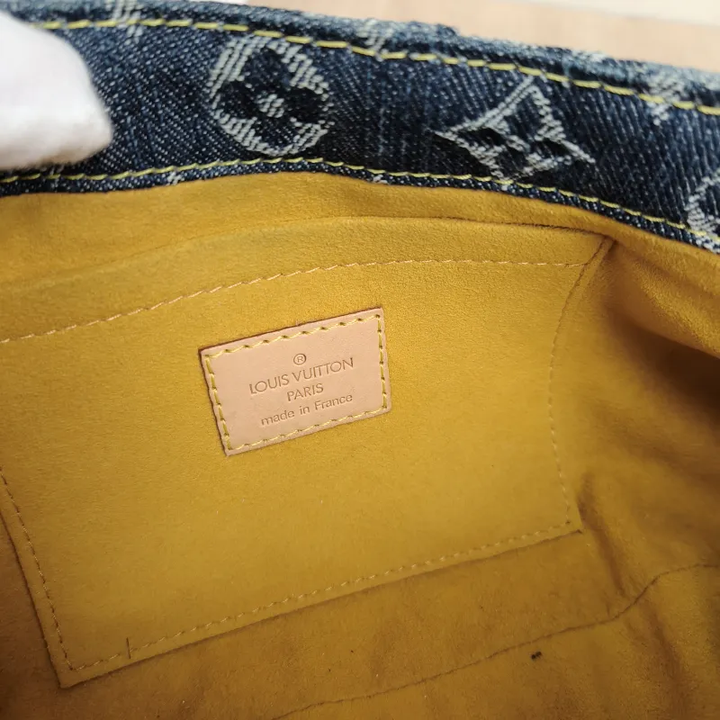 Louis Vuitton Shoulder Bag Vintage Shoulder Bag Blue One Size26 × 5 × 14 cm — detail view 12 of 12