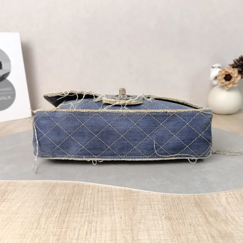 Chanel Crossbody Bag Crossbody Bag Blue 25 × 7 × 14 cm 20 — cover view 2 of 5
