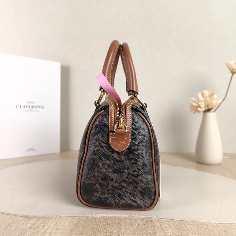 CELINE Crossbody Bag Monogram PVC Small 20 × 10.5 × 15.5 cm — detail view 5 of 9