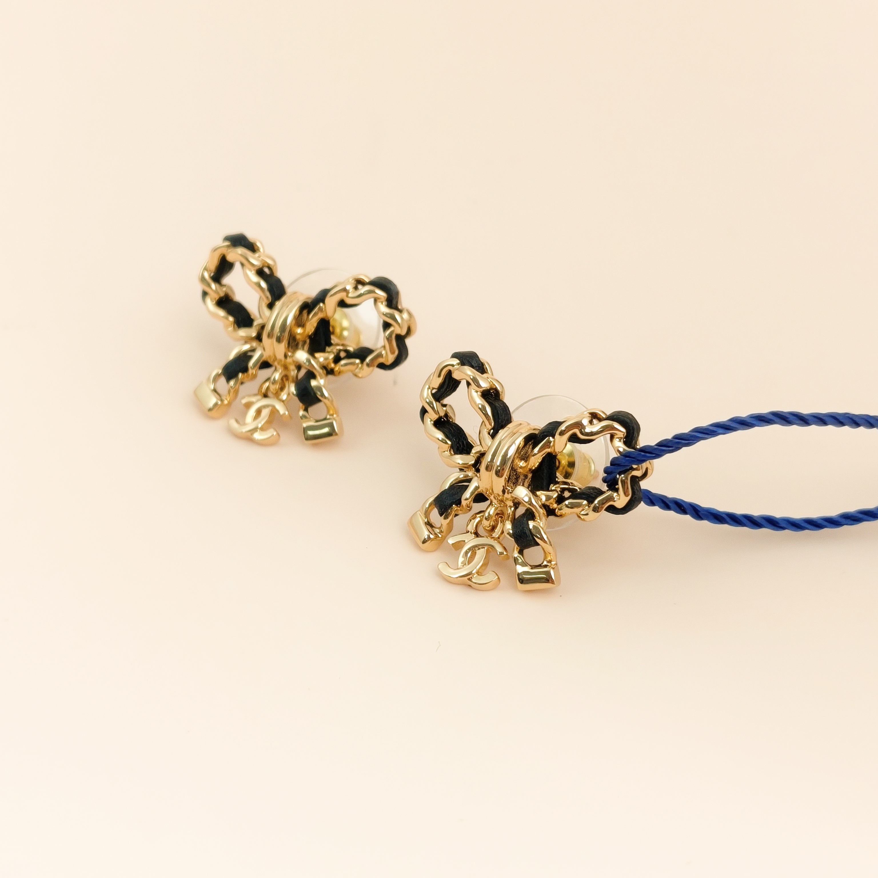 Chanel Earrings c Earrings Gold One Size — cover view 2 of 7
