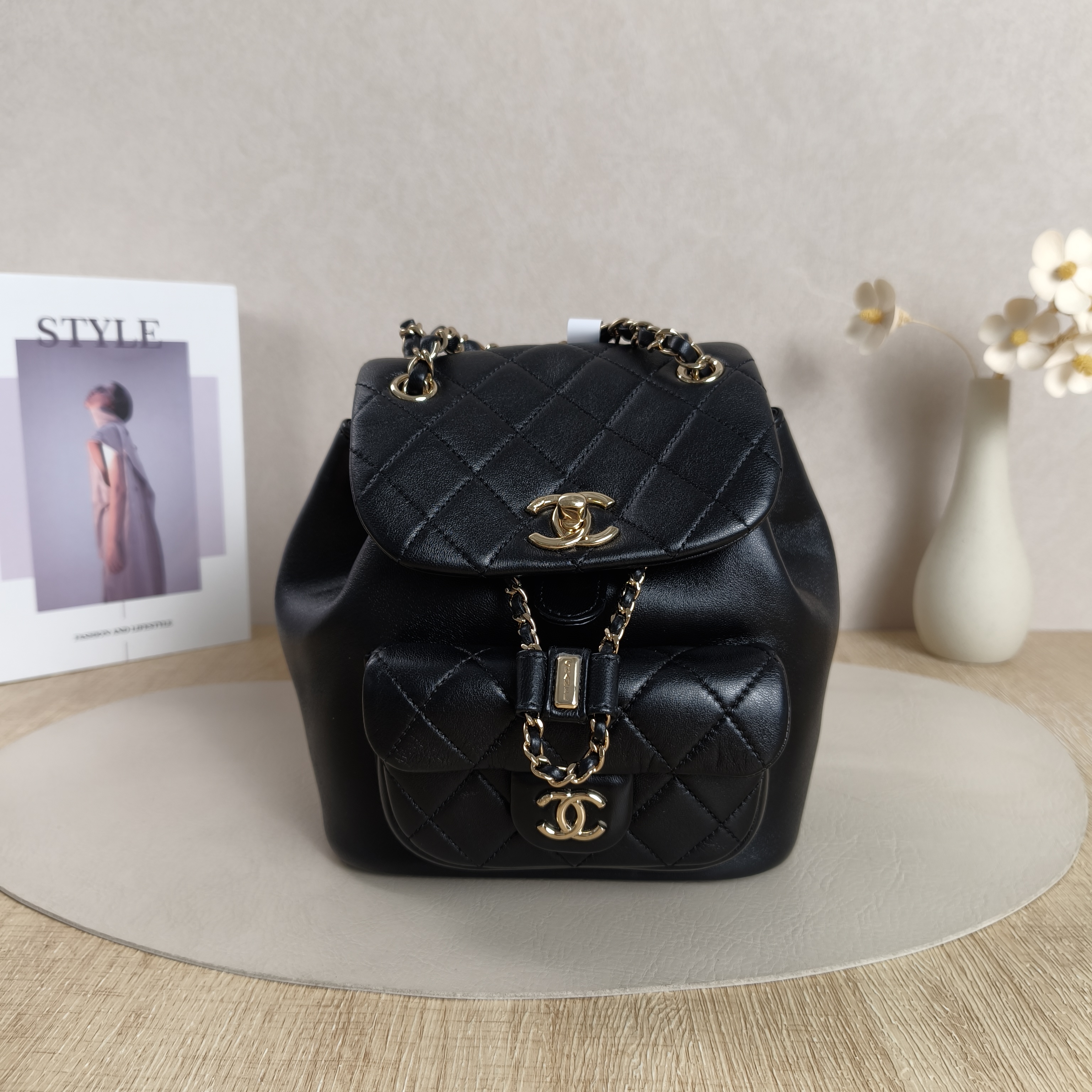 Chanel Backpack Duma Black Lambskin Small18 × 9.5 × 19 cm