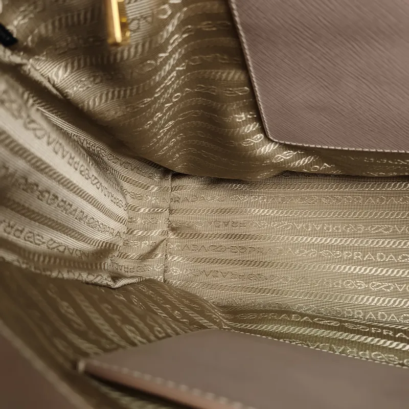 PRADA Top Handle Bag Galleria Galleria Bag Pink Calfskin One Size34 × 15 × 24 cm — detail view 5 of 13