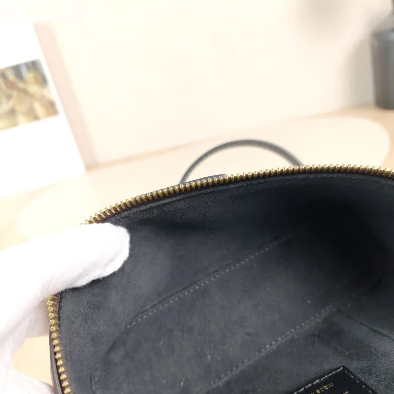 Louis Vuitton Shoulder Bag VANITY POUCH Cosmetic Bag Monogram PVC One Size19 × 6.5 × 11.5 cm — detail view 14 of 14