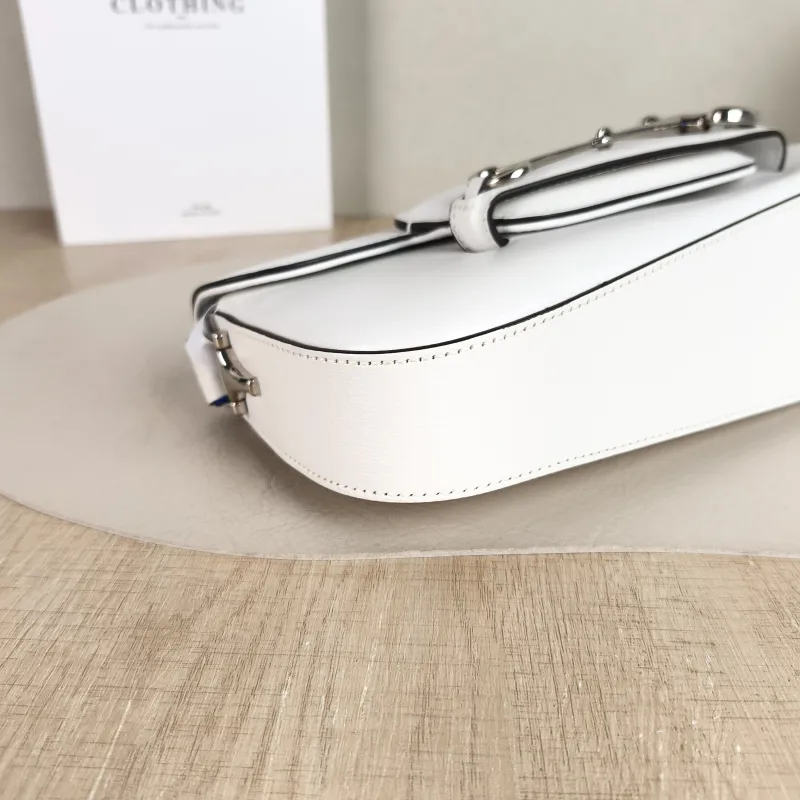 GUCCI Shoulder Bag Horsebit 1955 Horsebit Horsebit Shoulder Bag White Calfskin Small 26.5 × 8 × 17 cm — detail view 6 of 12