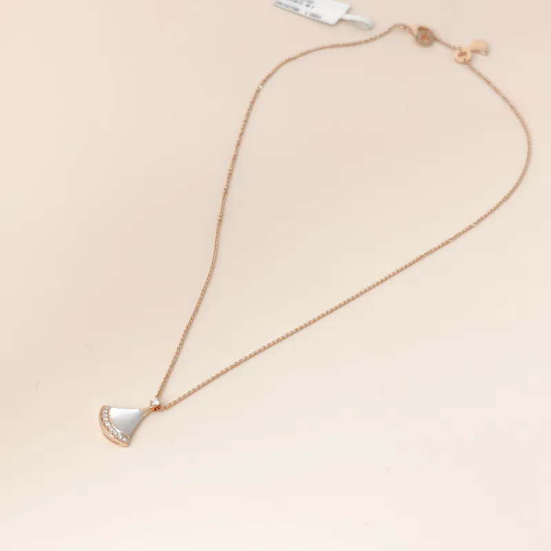 Bvlgari Necklace DIVAS’ DREAM Collection Pearl Pavé Diamond Rose Gold 18KR ose Gold Diamond Small 43cm — cover view 7 of 11