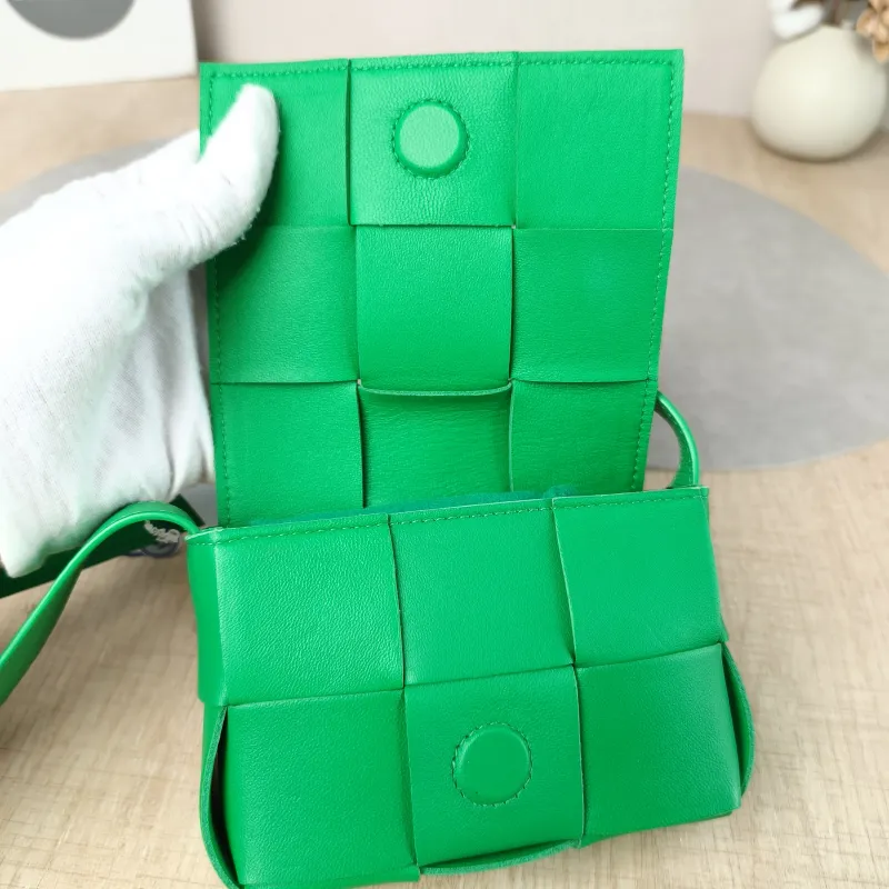 Bottega Veneta Crossbody Bag Cassette Woven Green Lambskin Mini 12 × 4 × 9 cm — detail view 5 of 10