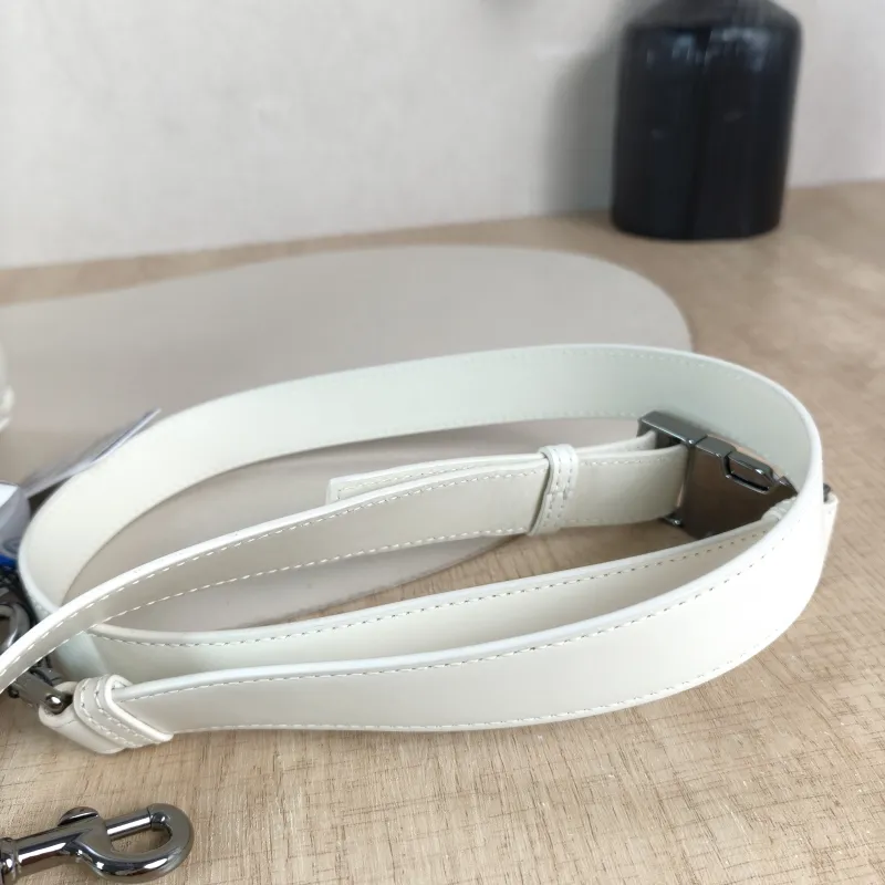 DIOR Crossbody Bag camp Messenger Bag White Calfskin Small 23 × 8 × 15 cm — detail view 4 of 11