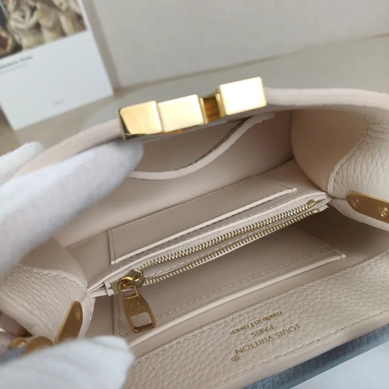 Louis Vuitton Shoulder Bag Capucines Blue White Calfskin Mini 21 × 8 × 14 cm — detail view 9 of 14