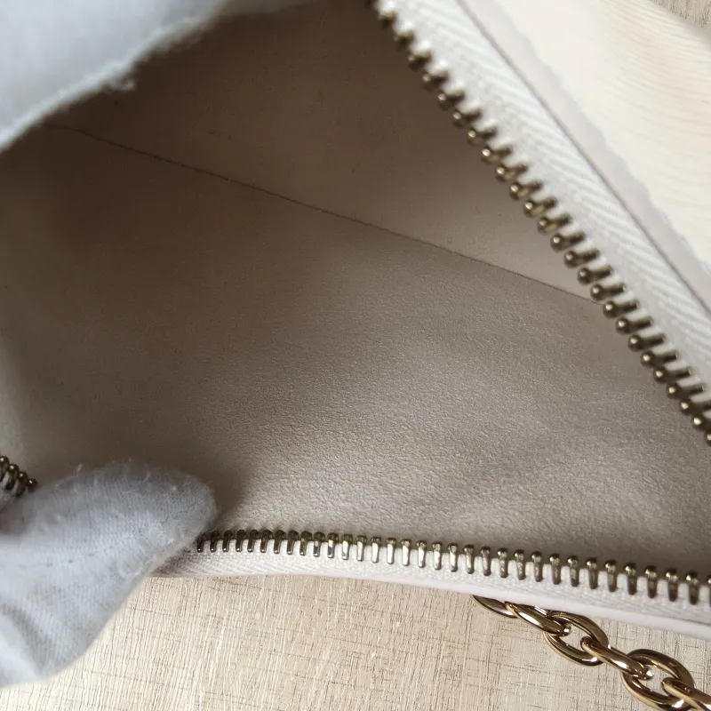 Louis Vuitton Shoulder Bag MARELLINI White Epi Embossed Calfskin Mini 19 × 6.5 × 13.5 cm — detail view 9 of 13