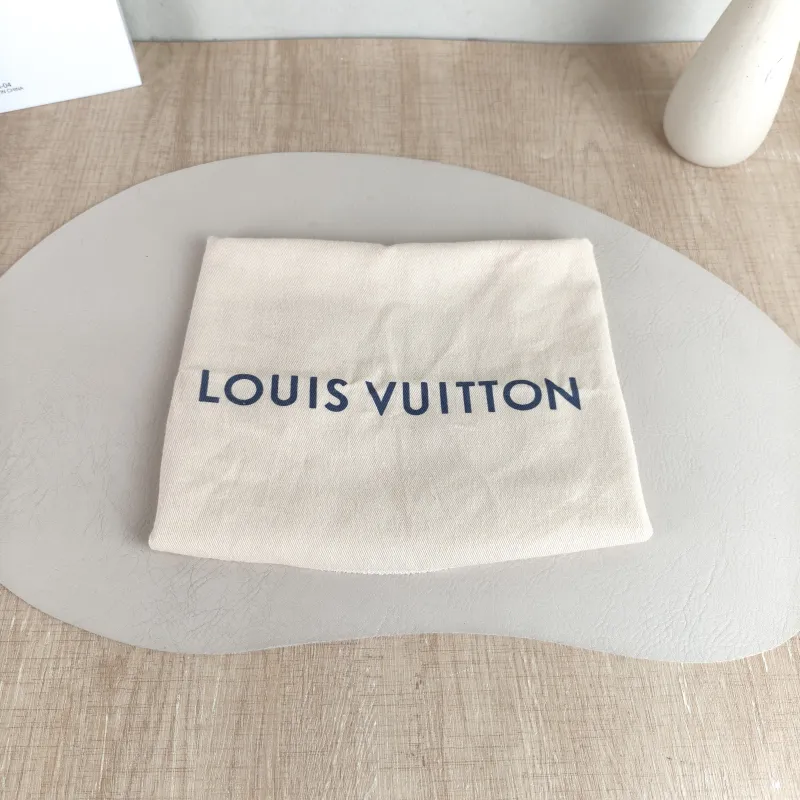 Louis Vuitton Top Handle Bag ALL IN BB Monogram PVC BB 16 × 12 × 18 cm — detail view 8 of 11