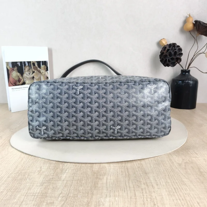GOYARD Shoulder Bag Boheme Hobo​ Grey ine Canvas Small 43 × 14 × 27 cm — cover view 3 of 6