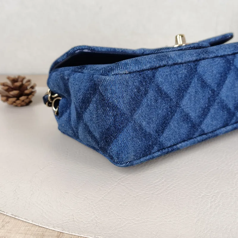 Chanel Crossbody Bag Classic Flap Large Mini CF Mini Blue mini20 × 6 × 12 cm — detail view 12 of 13
