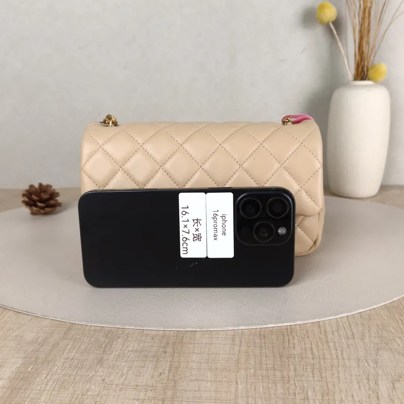 Chanel Crossbody Bag mini Taupe Lambskin One Size 20 × 6 × 12 cm — cover view 2 of 5