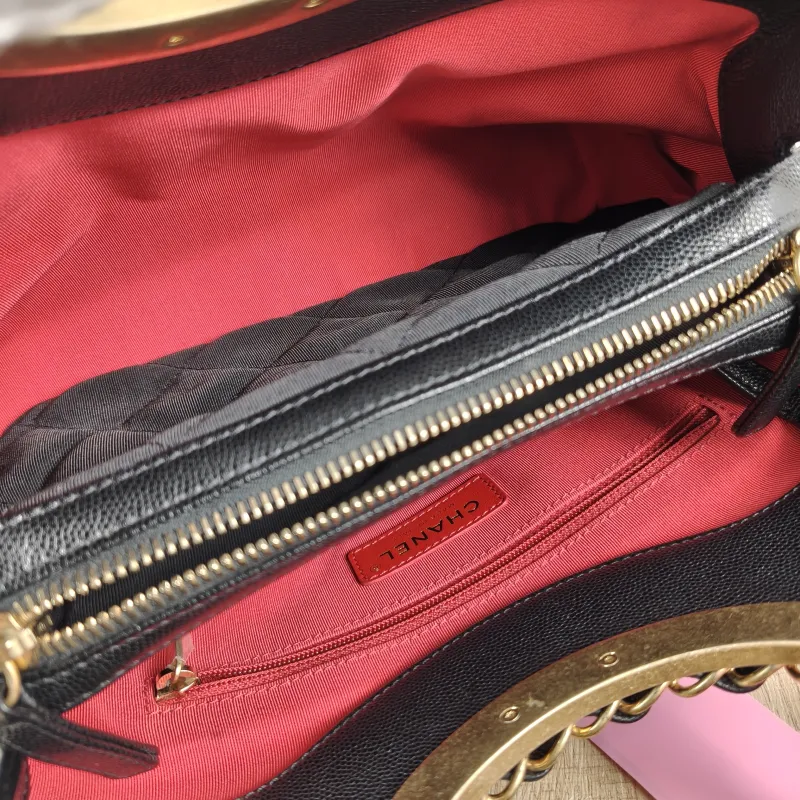Chanel Top Handle Bag Shoulder Bag Black Grained Calfskin One Size 25 × 9 × 20 cm 29 — detail view 8 of 10