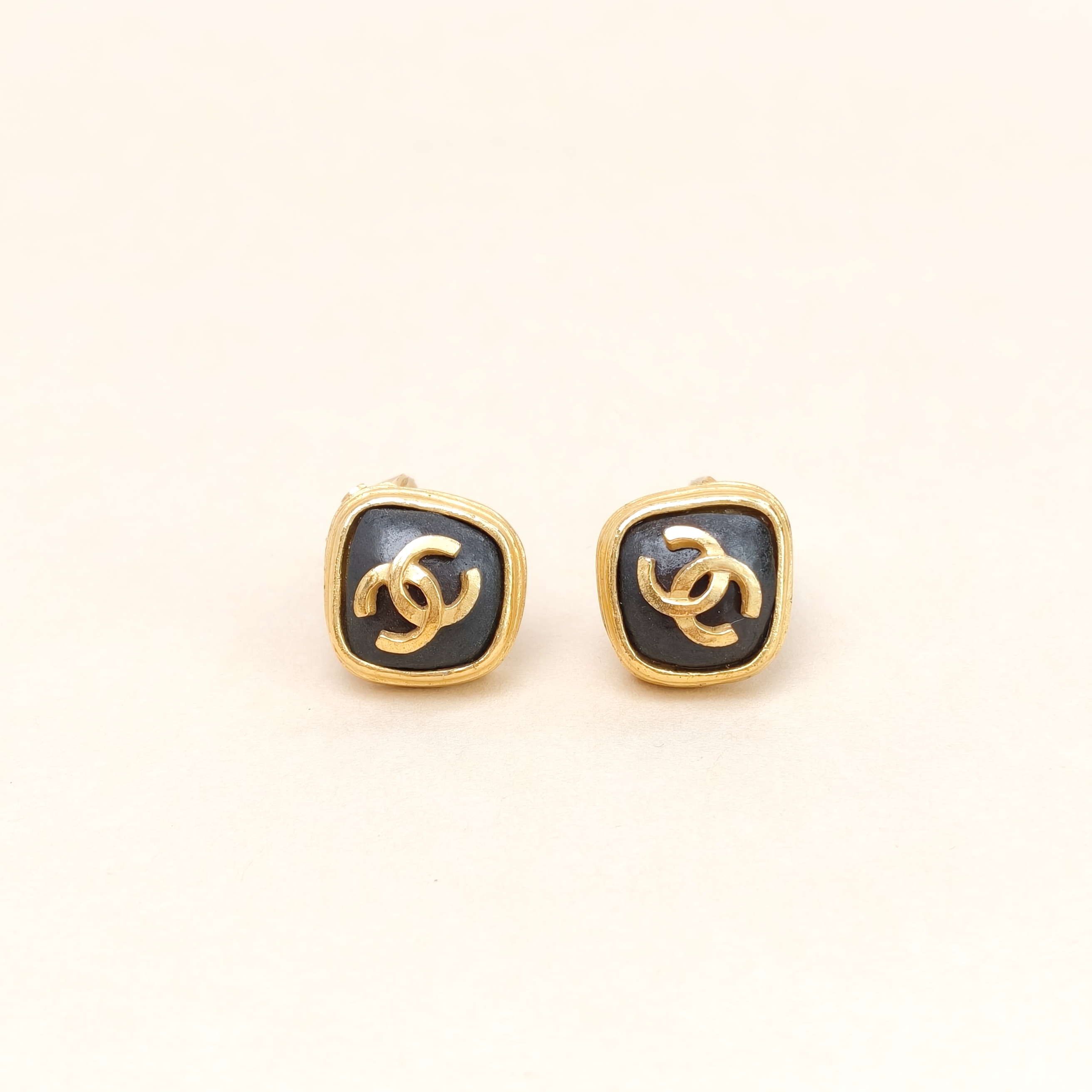 Chanel Earrings Vintage c Earrings Gold Black One Size