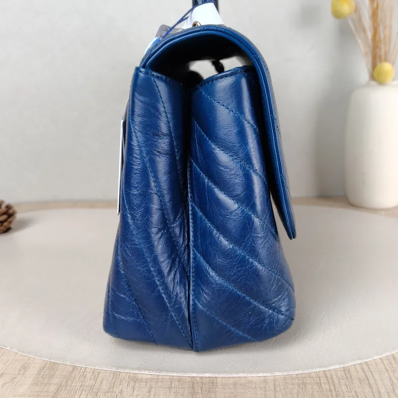 Chanel Top Handle Bag Coco Handle​ Blue V Calfskin Medium 29 × 12 × 18 cm 24 — detail view 13 of 15