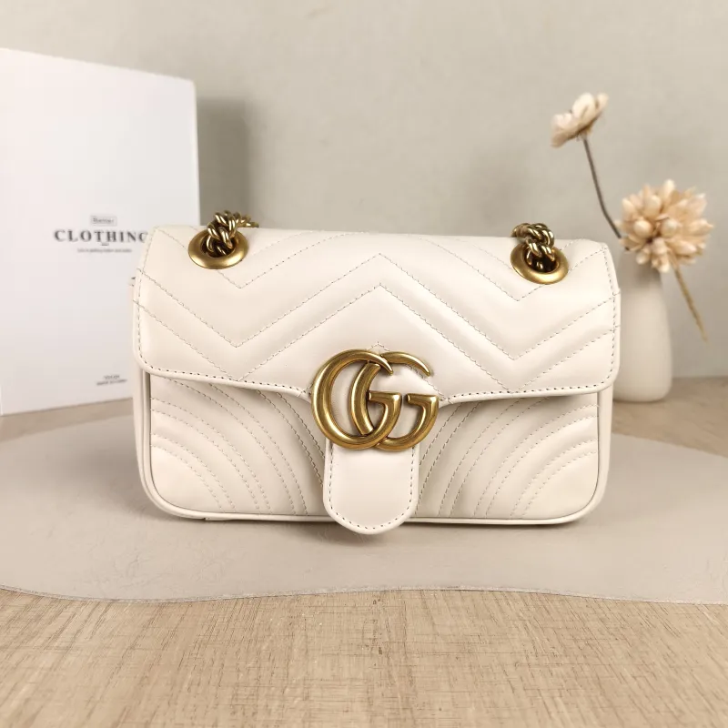 GUCCI Crossbody Bag GG Marmont Small Marmont 22White Gold Calfskin Small22 × 6 × 13 cm