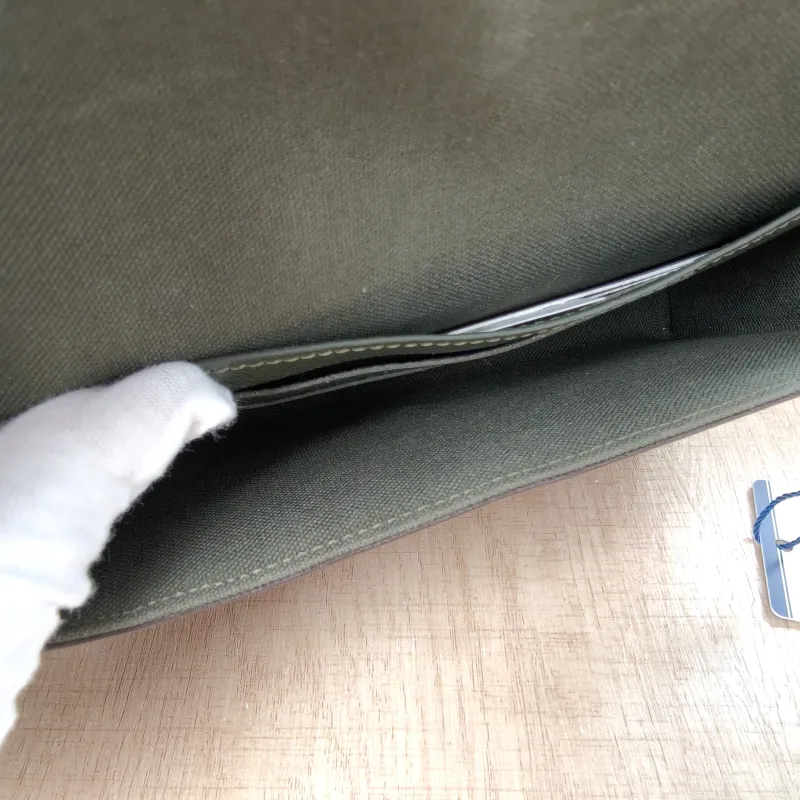 Louis Vuitton Crossbody Bag FÉLICIE STRAP & GO Monogram PVC Small17 × 3.5 × 9.6 cm — detail view 15 of 16