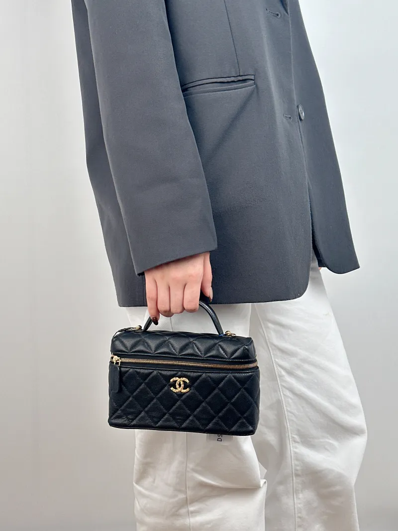 Chanel Crossbody Bag lp Box Bag Top Handle Crossbody Bag Black Grained Calfskin 19.5 × 5 × 12 cm — on-model view 1 of 2