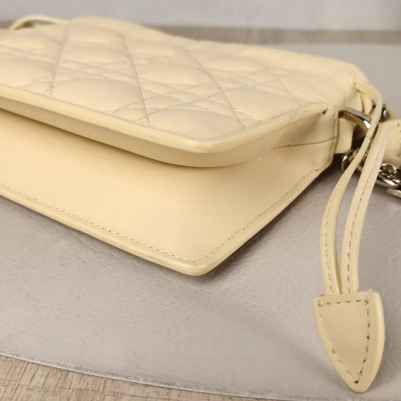 DIOR Crossbody Bag Lady Milly Chain Bag Yellow Lambskin Mini 19 × 5 × 13 cm — detail view 1 of 11