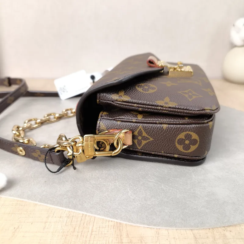 Louis Vuitton Crossbody Bag Monogram PVC Small 21.5 × 6 × 13.5 cm — detail view 10 of 14