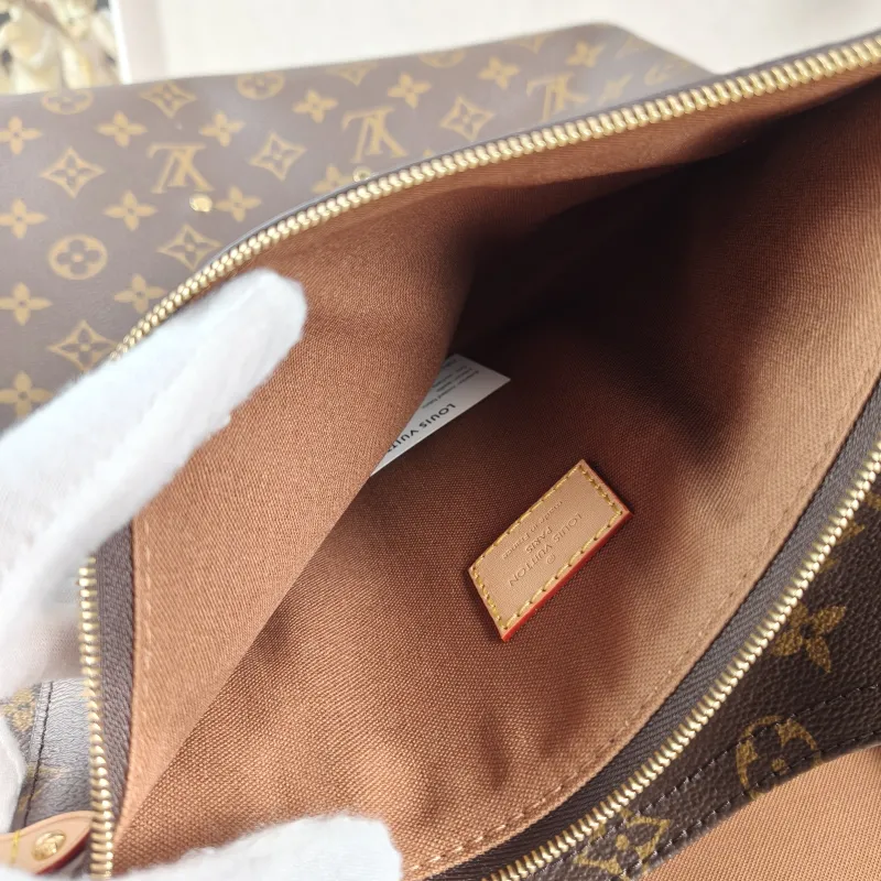 Louis Vuitton Top Handle Bag ATLANTIS Monogram PVC Large 34 × 13.5 × 34 cm — detail view 2 of 15