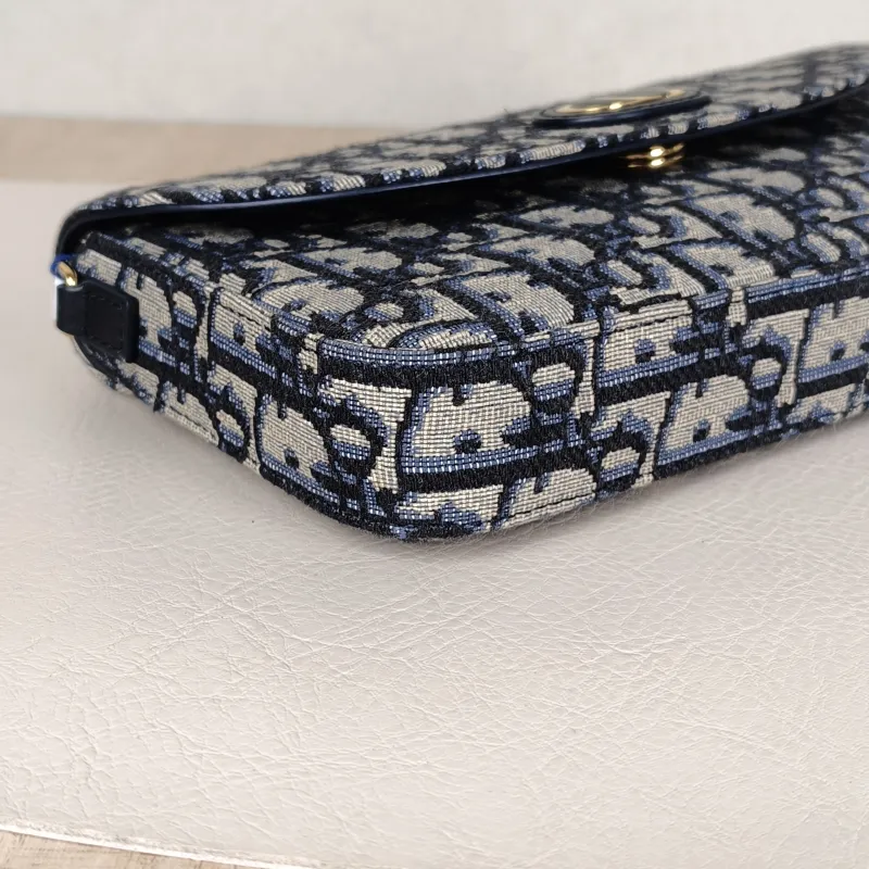 DIOR Crossbody Bag30 Montaigne woc Blue Canvas One Size21.5 × 3 × 12 cm — detail view 9 of 13