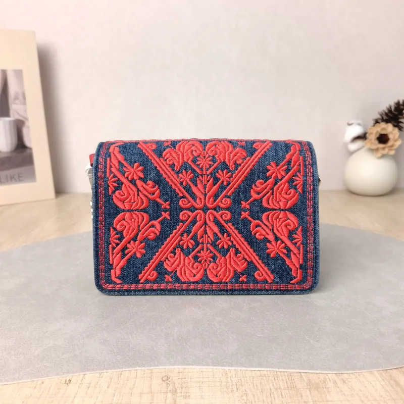 Miumiu Crossbody Bag Red Embroidered Crossbody Bag One Size 18 × 6 × 12 cm — cover view 2 of 5