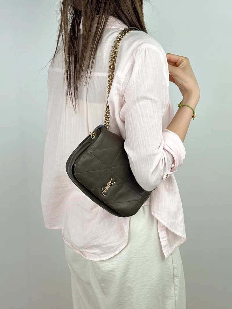 SAINT LAURENT Crossbody Bag Jamie 4.3 Chain Bag Green Lambskin Mini 20 × 7 × 12 cm — on-model view 1 of 2