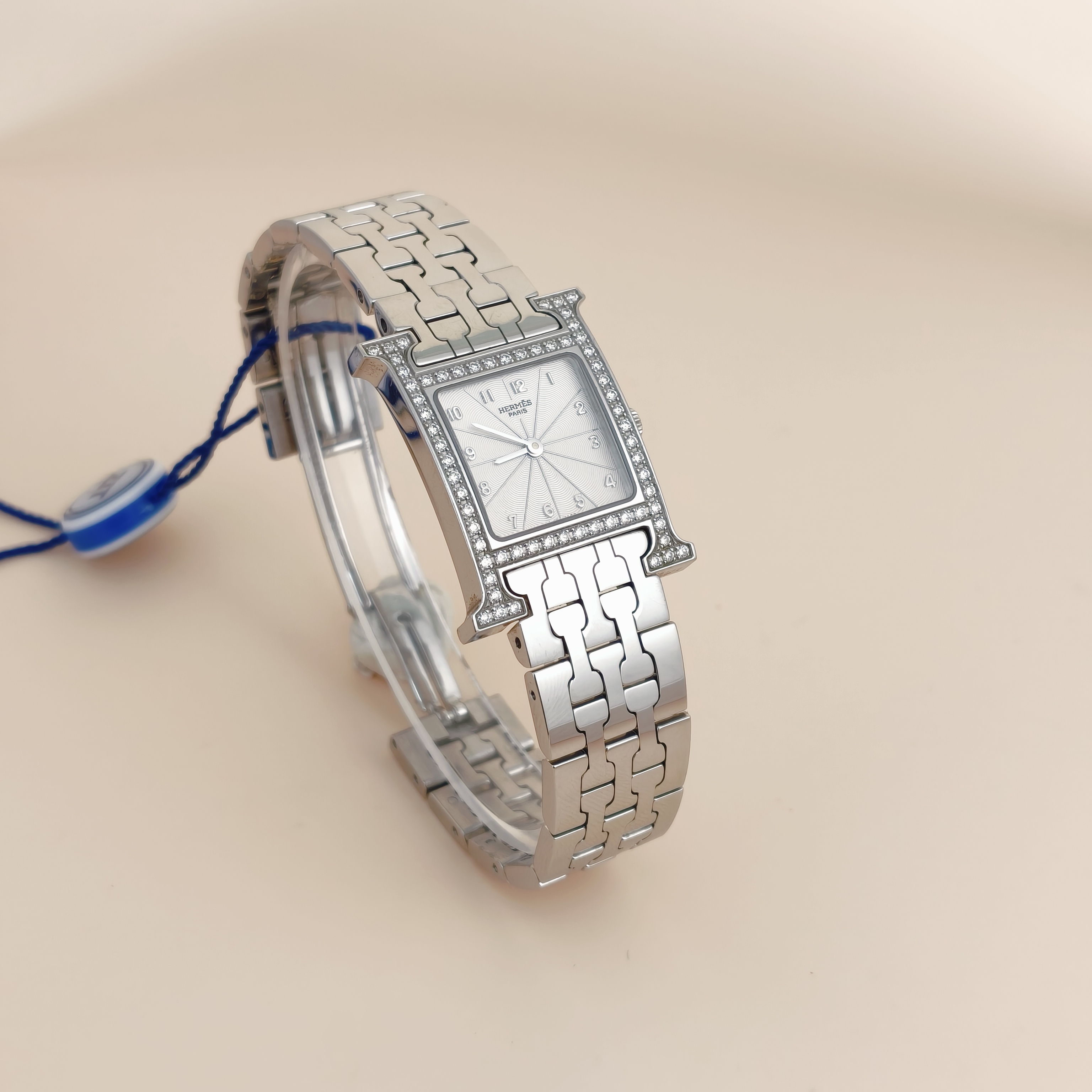 Hermès Watchh Collection Watch Silver One Size30*21 — cover view 7 of 8