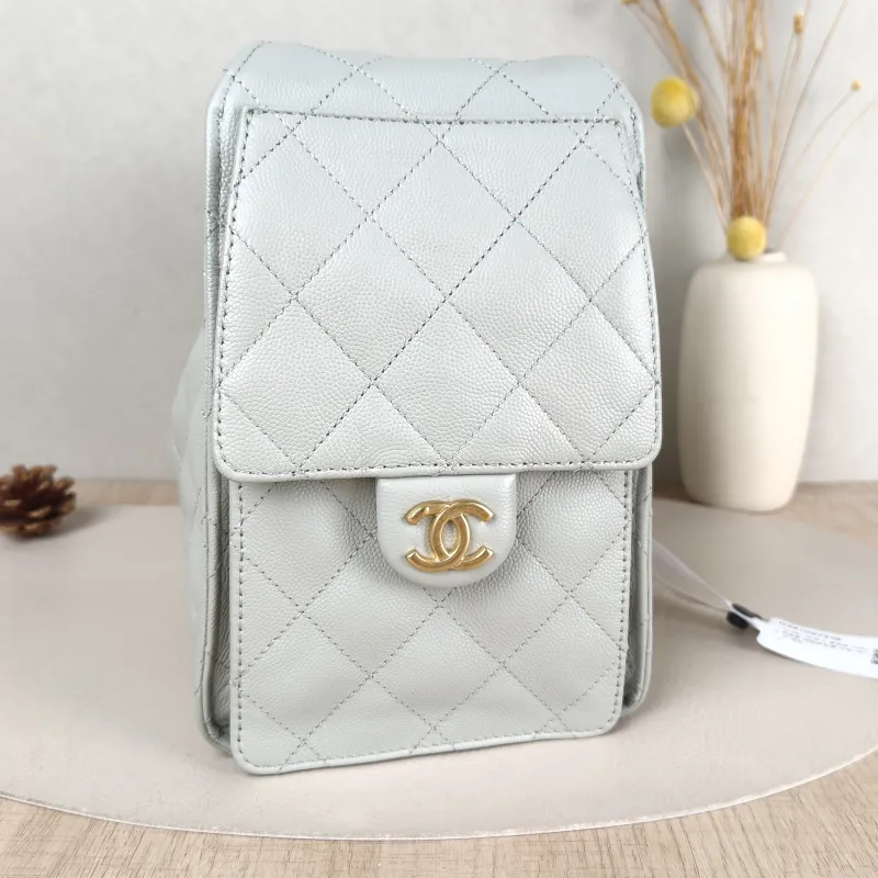Chanel Shoulder Bag 25Bag Green Grained Calfskin Small 26 × 14 × 30 cm — detail view 7 of 12