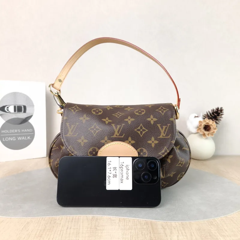 Louis Vuitton Shoulder Bag Sunset Monogram PVC One Size 27 × 3 × 18 cm — cover view 4 of 5