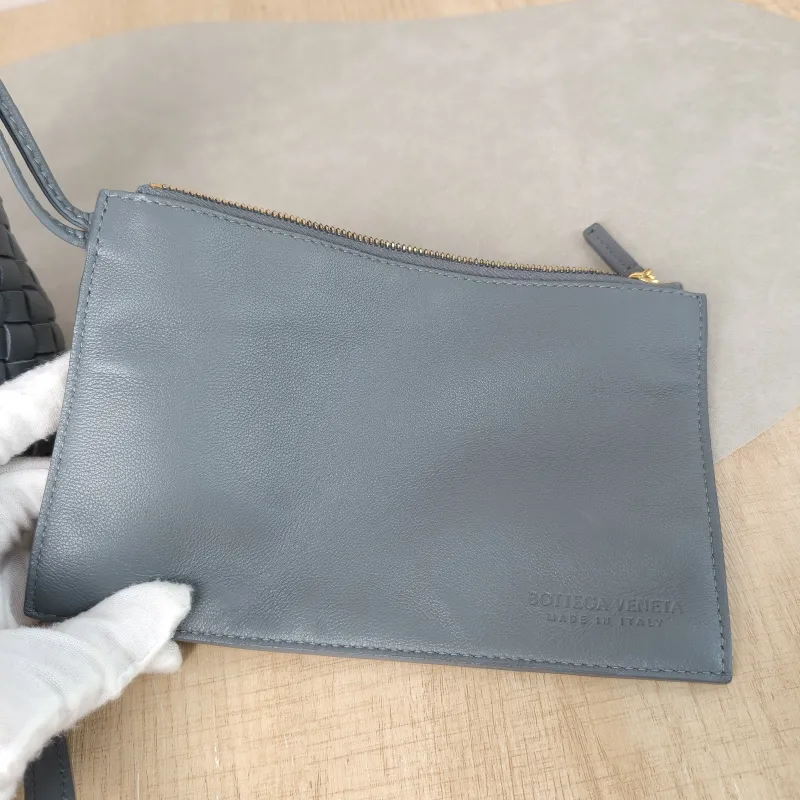 Bottega Veneta Shoulder Bag Shoulder Bag Grey Lambskin One Size 18 × 12 × 15 cm — detail view 5 of 12