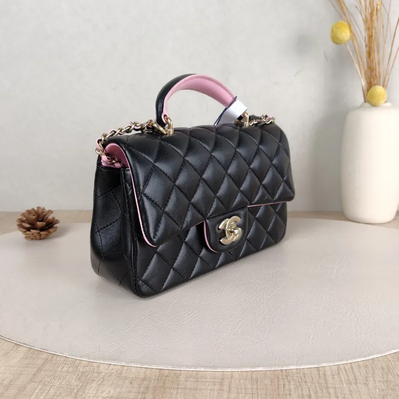 Chanel Crossbody Bag mini Black · Pink Lambskin mini 20 × 6 × 12 cm — cover view 3 of 5