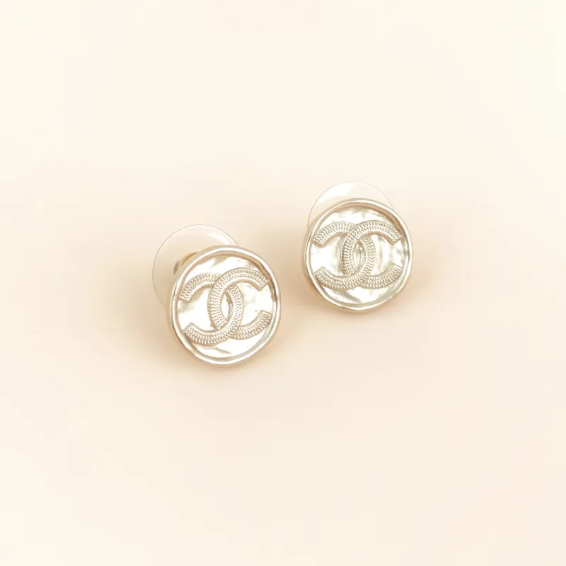 Chanel Earrings Gold One Size — cover view 2 of 6