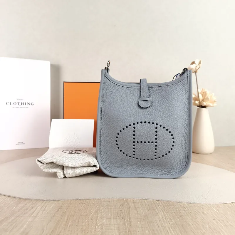 Hermès Crossbody Bag Evelyne Mini 16 Mini 16 TC Calfskin Mini 17 × 5.5 × 18 cm k — cover view 3 of 6