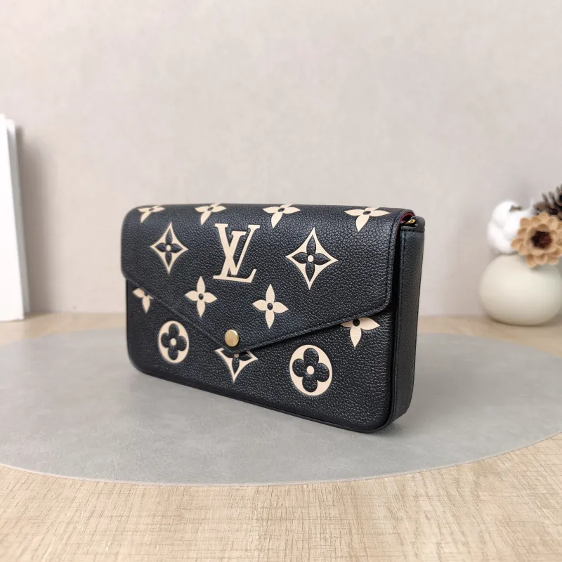 Louis Vuitton Crossbody Bag Pochette Félicie Black · White Calfskin Small 21 × 3 × 12 cm — cover view 5 of 6